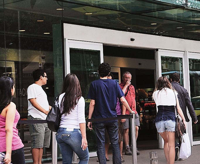 McKinsey Report Finds Frugal Shoppers, Selective Splurgers