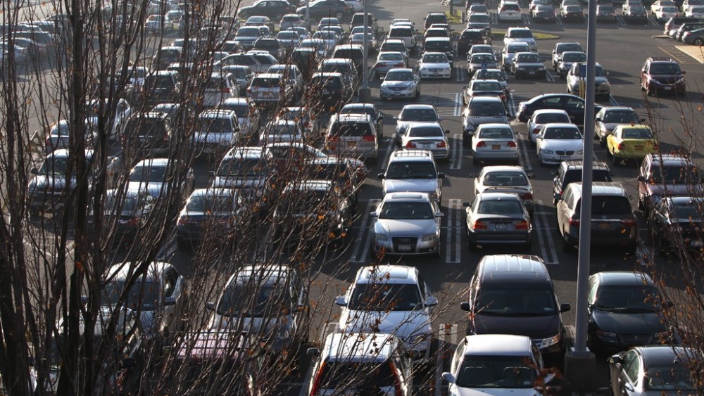 Retail Caution Reigns After Holiday Kicks Off