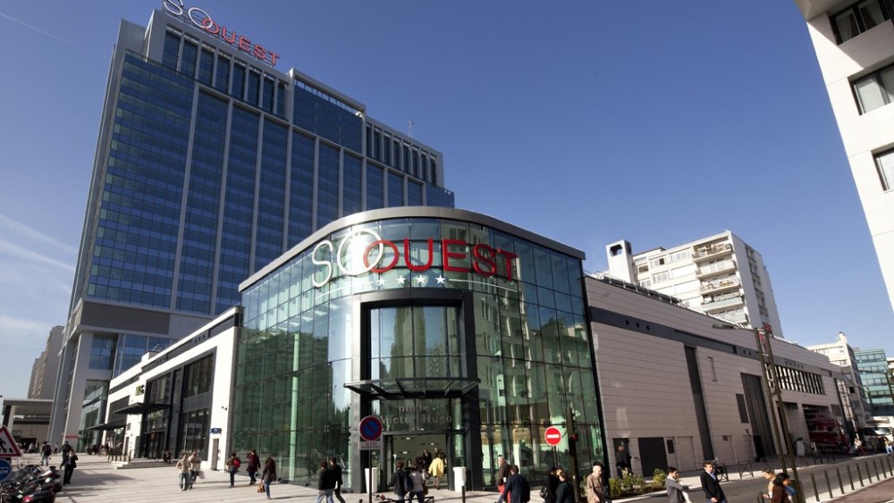 French Malls Reinvent Themselves Digital Age