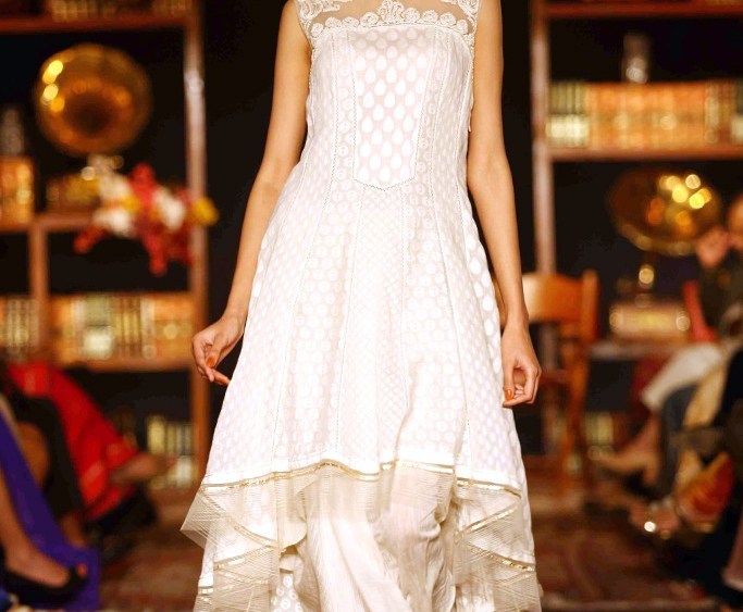Fashion and Social Issues Merge India