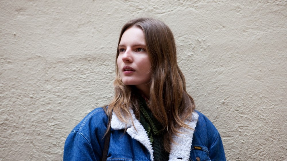 Tilda Lindstam: Most Popular Girl