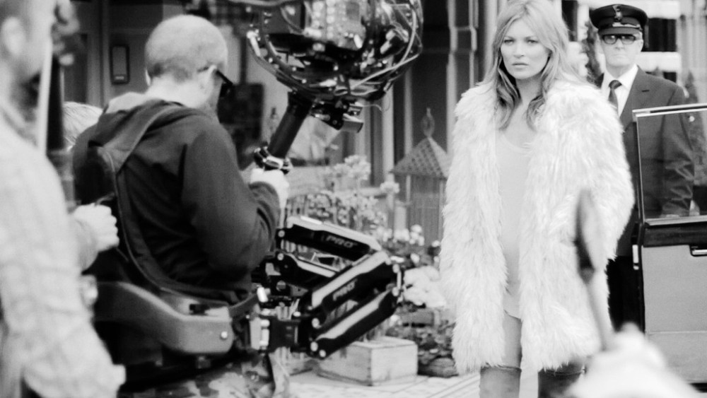Kate Moss Fronts Stuart Weitzman Campaign