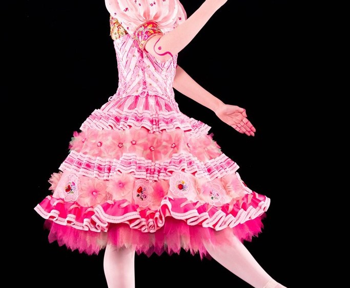 Irina Kruzhilina, Designing Costumes 'Dream'