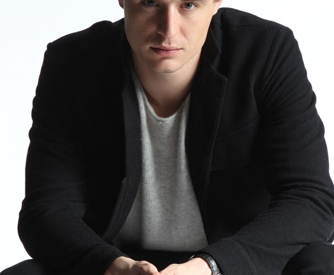 Iron Ruler: Max Irons Discusses 'The White Queen'