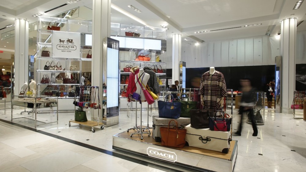Macy's Q3 Earnings Lift Shares 9.4%