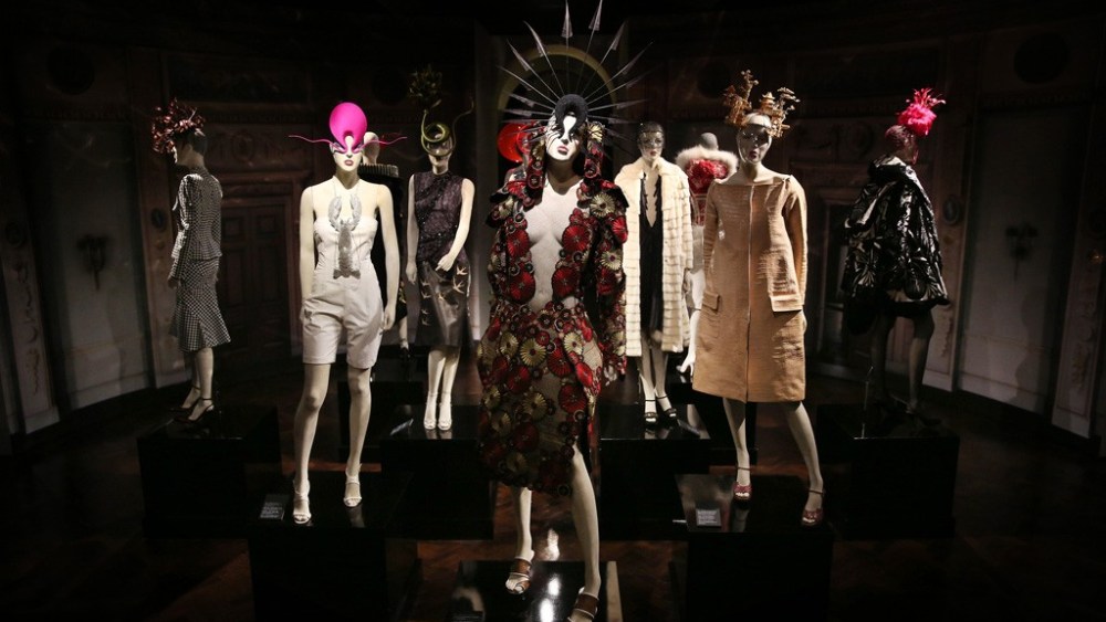 Isabella Blow: Life Less Ordinary