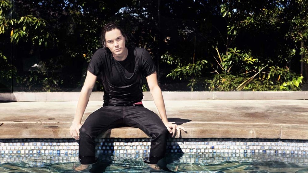 Tyler Blackburn Gets Exposed