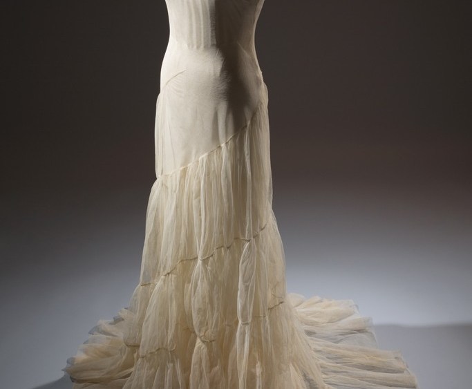Museum FIT Explores the Thirties New Exhibit