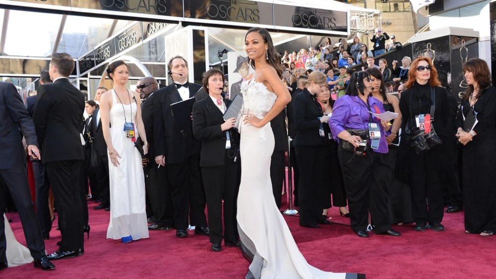 People Magazine Looking Maximize Red Carpet Power