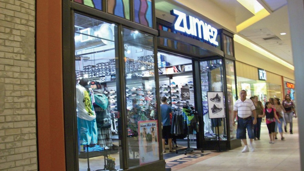 Zumiez Shares Up on Sales, Revised Guidance