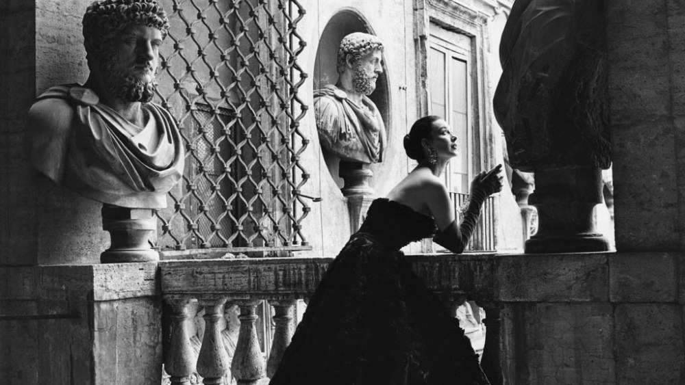 Victoria and Albert Museum Puts Italy the Spotlight