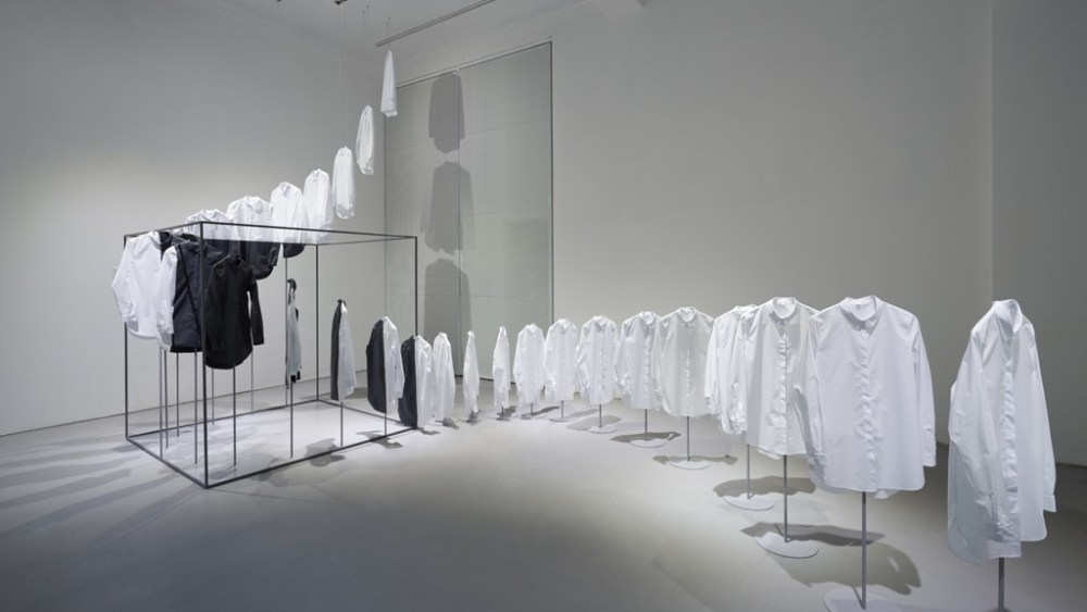 Milan's Design Crowd Makes the Round