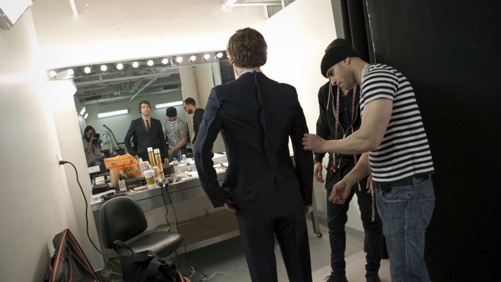 Behind the Scenes With 'Silicon Valley' Star Thomas Middleditch