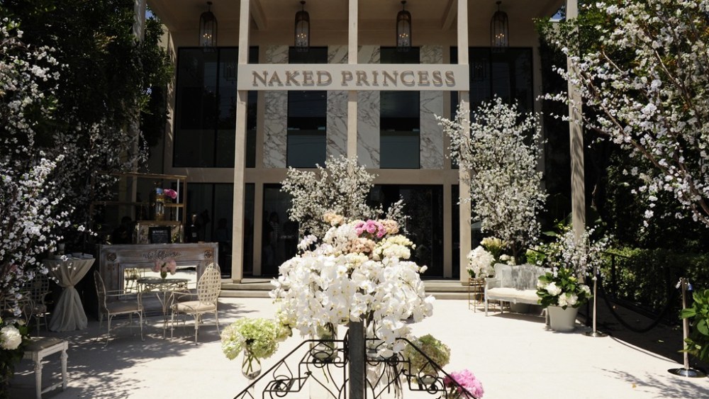 Naked Princess Opens Shop