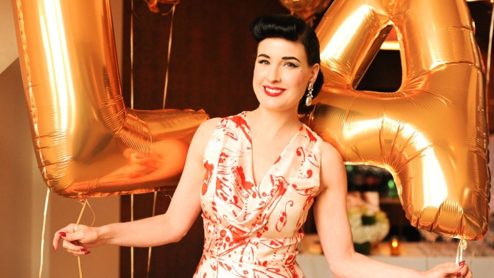 Dita Von Teese Attends Los Angeles Vénsette Launch