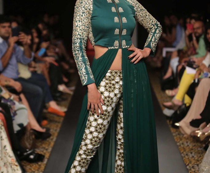 Bridal Emerges Key Trend Lakmé Fashion Week