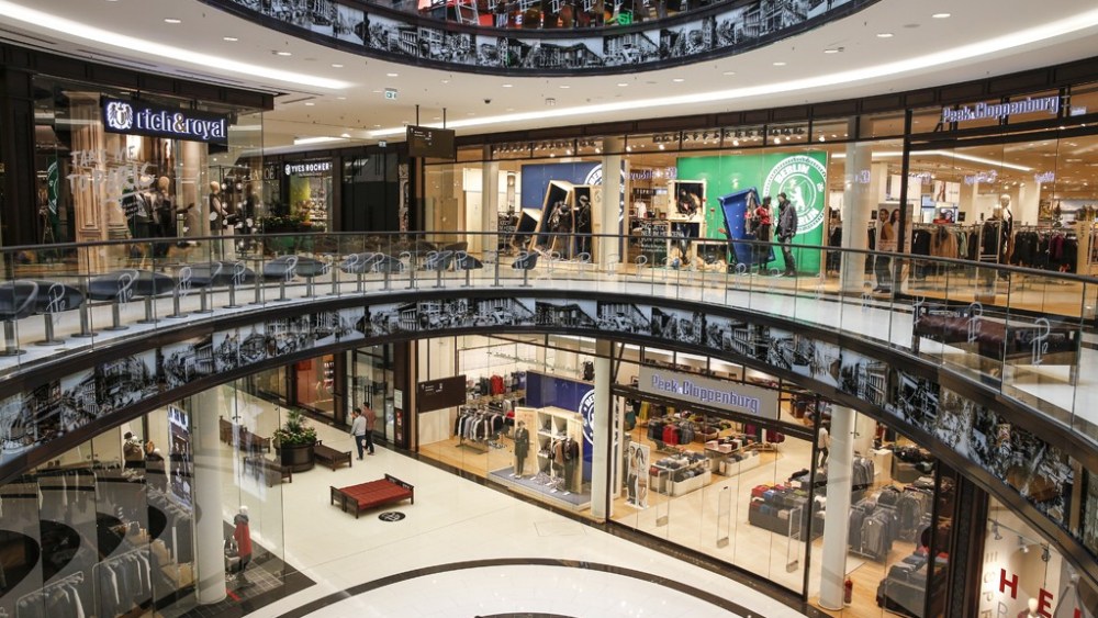 Berlin's Jeans Footprint Grows