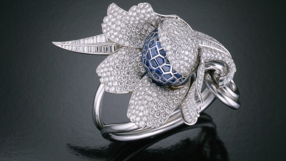 Boston Exhibit Celebrates Neil Lane's Hollywood Colllection