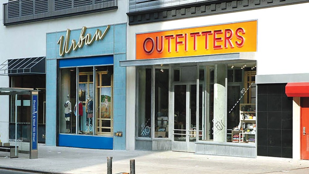 Urban Outfitter's Sales Comments Spark Analysts to Raise Targets