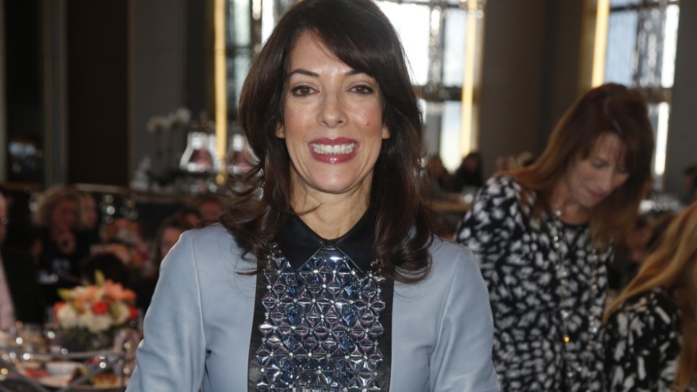 BareMinerals Creator Leslie Blodgett Steps Down from Bare Escentuals