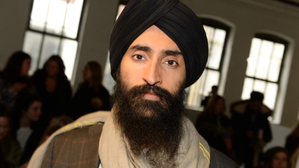 Waris Ahluwalia Denied Entry to Aeroméxico Flight Because of Turban