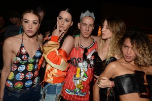 Coachella, JEREMY SCOTT x MOSCHINO