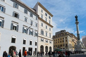 Valentino, Rome, Piazza di Spagna