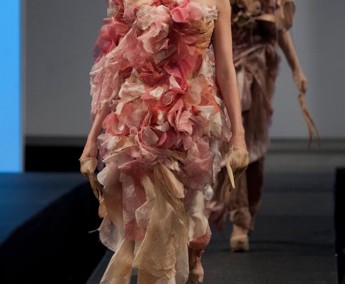 School of the Art Institute of Chicago Stages Annual 'The Walk'
