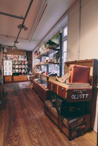 Toms Shoes London Store