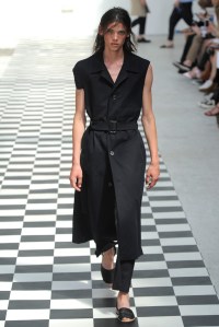 22/4 Hommes Men's RTW Spring 2016