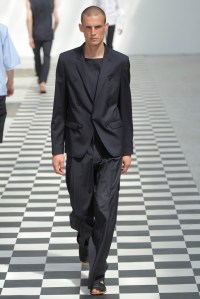 22/4 Hommes Men's RTW Spring 2016