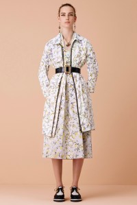 Alexander McQueen Resort 2016