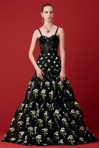 Alexander McQueen Resort 2016