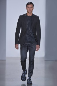 Calvin Klein Collection Men's RTW Spring 2016