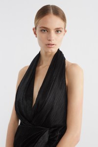 Camilla and Marc Resort 2016