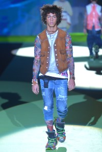 Dsquared2 Men's RTW Spring 2016