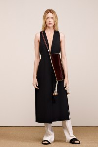 Elizabeth and James Resort 2016