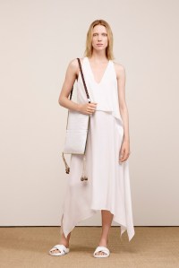 Elizabeth and James Resort 2016