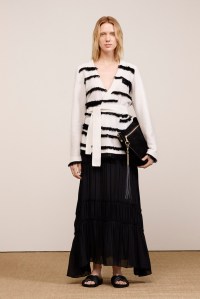 Elizabeth and James Resort 2016