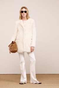 Elizabeth and James Resort 2016