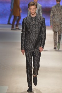 Etro Men's RTW Spring 2016