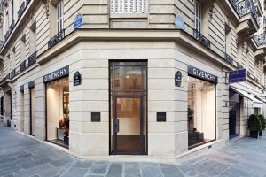 Givenchy's Rue François 1er men’s store
