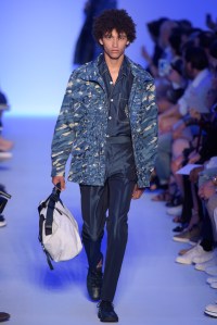 Louis Vuitton Men's RTW Spring 2016