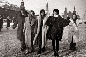 Jerry and Eileen Ford with models
