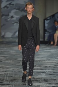 Neil Barrett Men's RTW Spring 2016