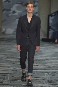 Neil Barrett Men's RTW Spring 2016