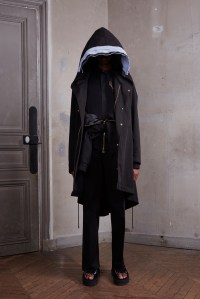 Off-White Men's RTW Spring 2016