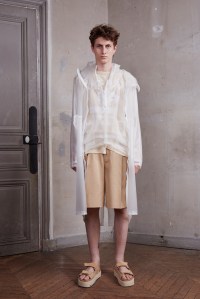 Off-White Men's RTW Spring 2016
