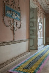 A rug from Jonathan Saunders’ collection