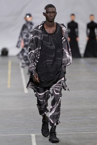 Y-3 Men's RTW Spring 2016